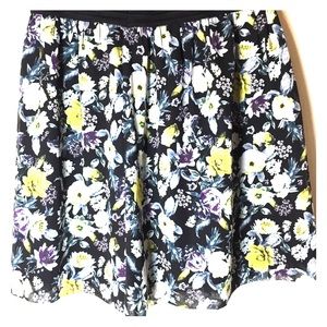 H&m Flowy floral skirt